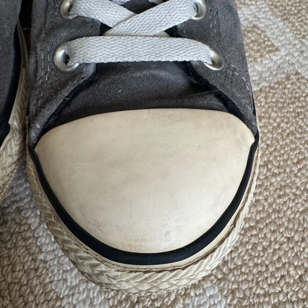 Converse Chuck Taylor Fleece Lined Low Top Sneakers Gray Kids 4